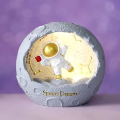 Kawaii Therapy Kawaii Lamps<Kawaii Astronaut Planet Lamp – Limited Edition