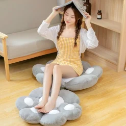 Kawaii Therapy Seat Cushions | Pillows<Kawaii Bear Paw Seat Cushion – Limited Edition