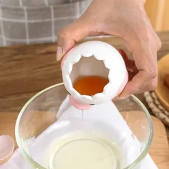 Kawaii Therapy Bottles | Cookware<Kawaii Ceramic Egg Separator – Special Edition