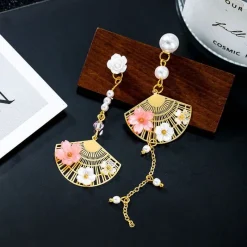 Kawaii Therapy Earrings<Kawaii Cherry Blossom Fan Earrings – Limited Edition