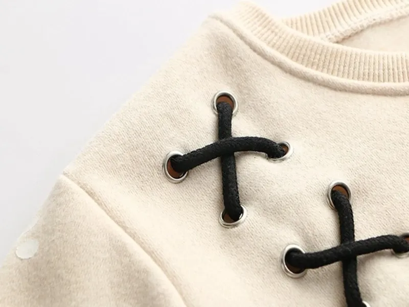 Kawaii Therapy Clothing<Kawaii Japanese Cat Embroidered Sweatshirt – Limited Edition