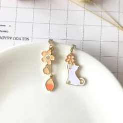Kawaii Therapy Earrings<Kawaii Sakura Petal Cat Earrings – Limited Edition