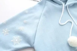 Kawaii Therapy Clothing<Kawaii Snowflake Harajuku Pastel Sweater – Limited Edition