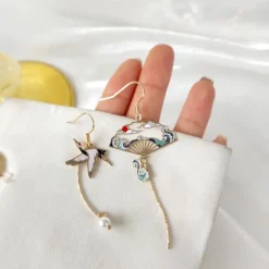 Kawaii Therapy Earrings<Kawaii Sparrow Fan Ocean Waves Earrings – Limited Edition