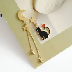 Kawaii Therapy Earrings<Kawaii Starry Cat Moon Earrings – Limited Edition