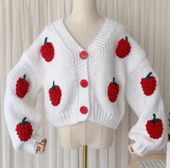 Kawaii Therapy Clothing<Kawaii Strawberry Knitted Cardigan Sweater – Limited Edition