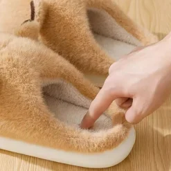 Kawaii Therapy Slippers | Capybara<Capybara Winter Plush Slippers